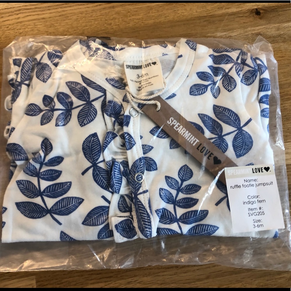 NWT Spearmint Love Ruffle Footie, Indigo Fern